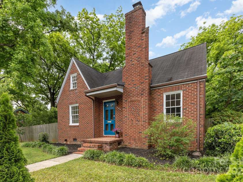 1400 Matheson Avenue, Charlotte, NC 28205.  MLS# CAR4263198, YatesRealty ID 20026. 