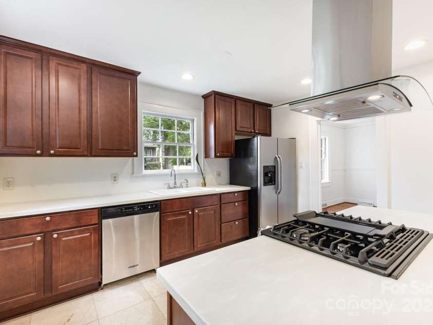 1400 Matheson Avenue, Charlotte, NC 28205.  MLS# CAR4263198, YatesRealty ID 20026. 