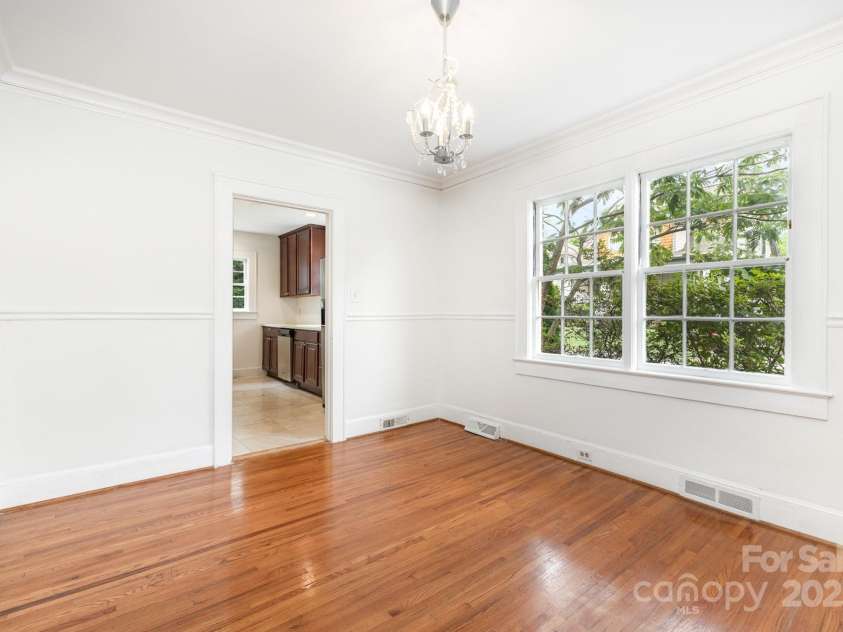 1400 Matheson Avenue, Charlotte, NC 28205.  MLS# CAR4263198, YatesRealty ID 20026. 