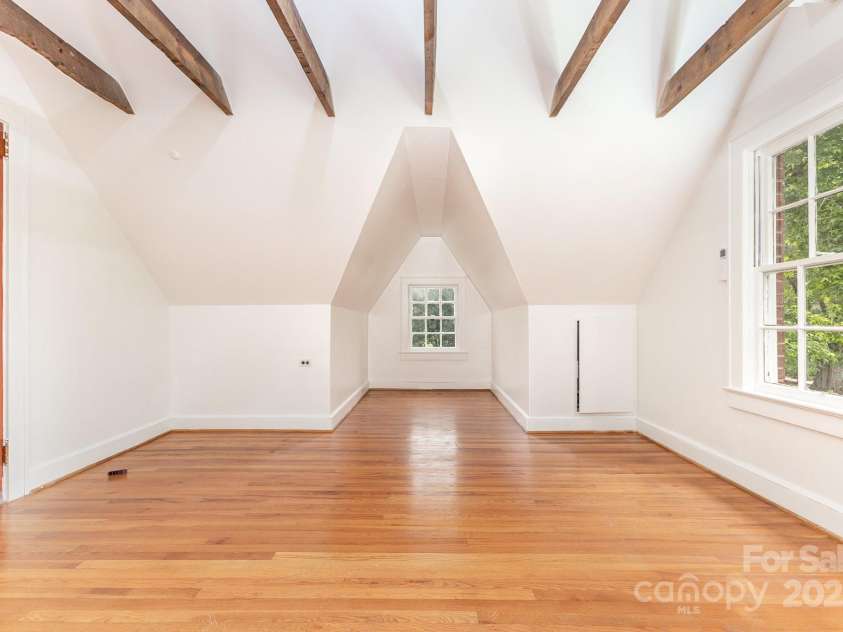 1400 Matheson Avenue, Charlotte, NC 28205.  MLS# CAR4263198, YatesRealty ID 20026. 