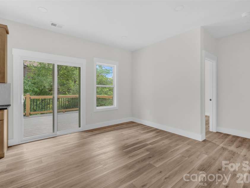 906 4th Street, Conover, NC 28613.  MLS# CAR4372507, YatesRealty ID 20026. Dining Area