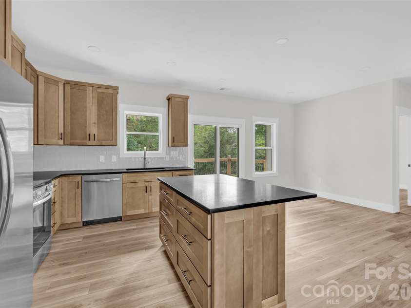 906 4th Street, Conover, NC 28613.  MLS# CAR4372507, YatesRealty ID 20026. Kitchen