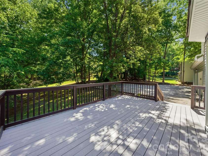 6200 Gold Wagon Lane, Mint Hill, NC 28227.  MLS# CAR4370978, YatesRealty ID 20027. 