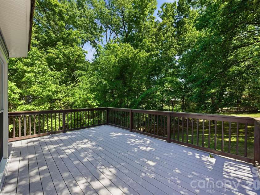 6200 Gold Wagon Lane, Mint Hill, NC 28227.  MLS# CAR4370978, YatesRealty ID 20027. 
