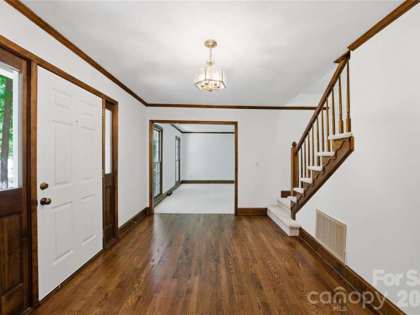 6200 Gold Wagon Lane, Mint Hill, NC 28227.  MLS# CAR4370978, YatesRealty ID 20027. 