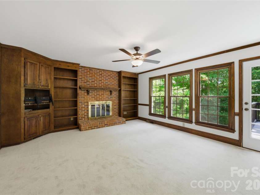 6200 Gold Wagon Lane, Mint Hill, NC 28227.  MLS# CAR4370978, YatesRealty ID 20027. 