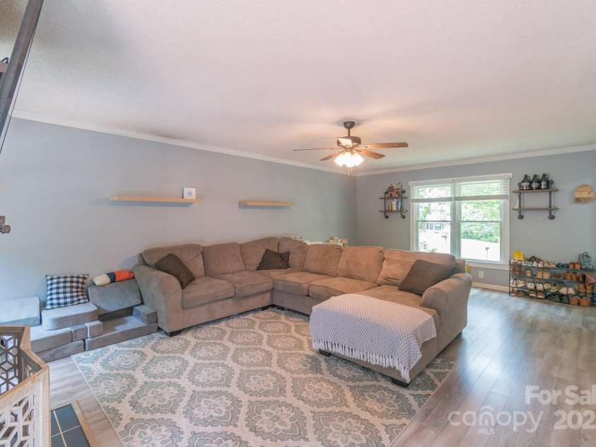 1739 Lesa Lin Drive, Monroe, NC 28112.  MLS# CAR4260036, YatesRealty ID 20028. 