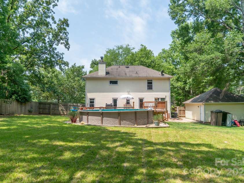 1739 Lesa Lin Drive, Monroe, NC 28112.  MLS# CAR4260036, YatesRealty ID 20028. 