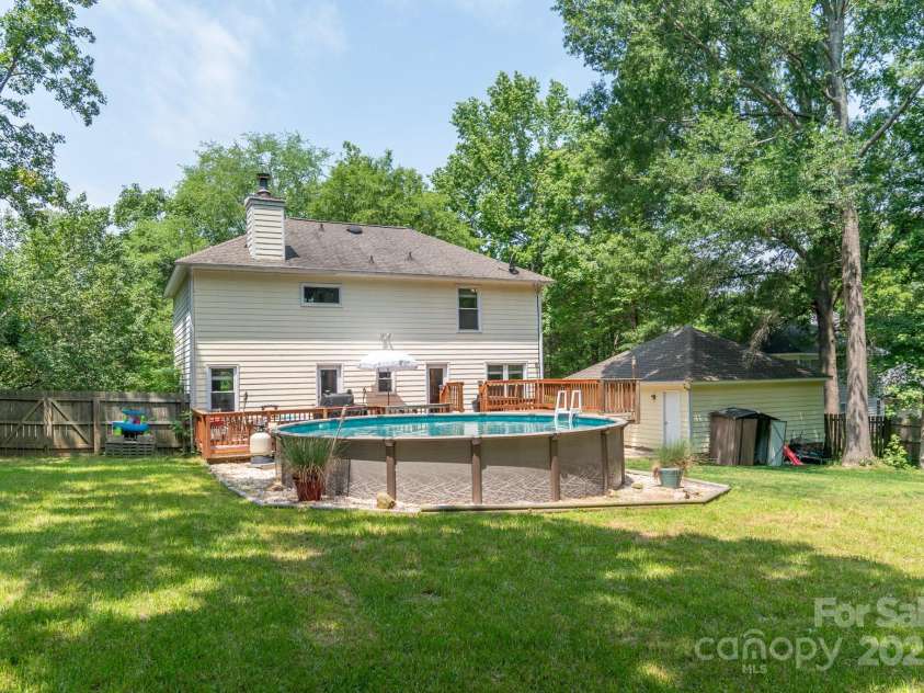 1739 Lesa Lin Drive, Monroe, NC 28112.  MLS# CAR4260036, YatesRealty ID 20028. 