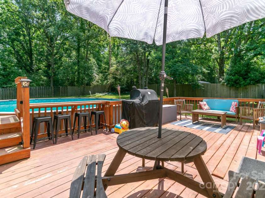 1739 Lesa Lin Drive, Monroe, NC 28112.  MLS# CAR4260036, YatesRealty ID 20028. 