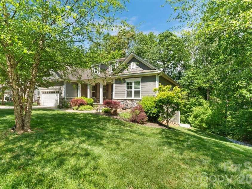 7304 Sedgebrook Drive, Stanley, NC 28164.  MLS# CAR4372754, YatesRealty ID 20028. Effortless living meets elevated design — welcome to your low maintenance, high style private retreat.