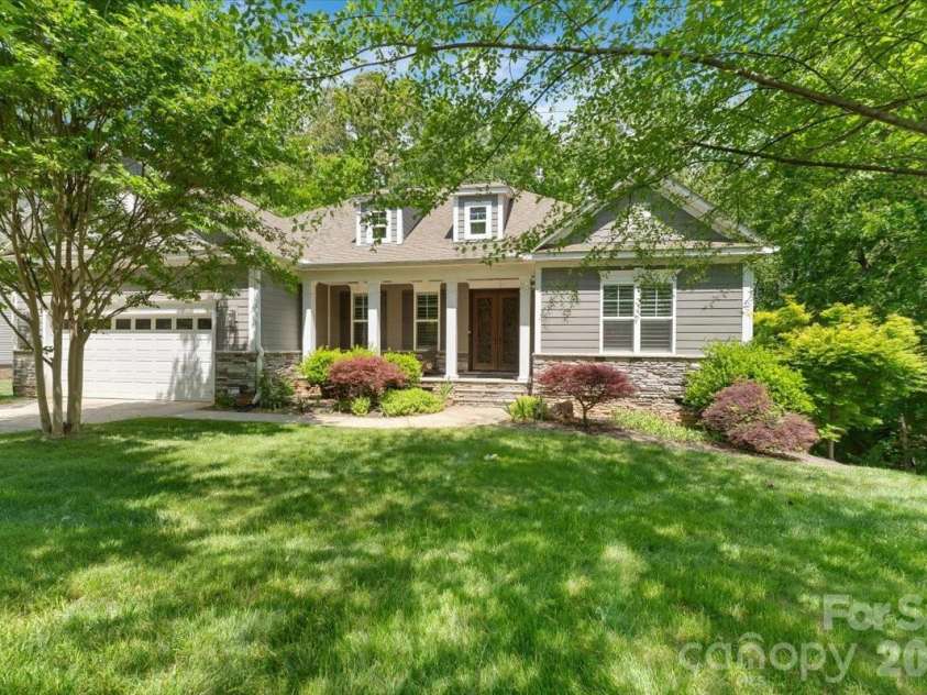 7304 Sedgebrook Drive, Stanley, NC 28164.  MLS# CAR4372754, YatesRealty ID 20028. Welcome Home!