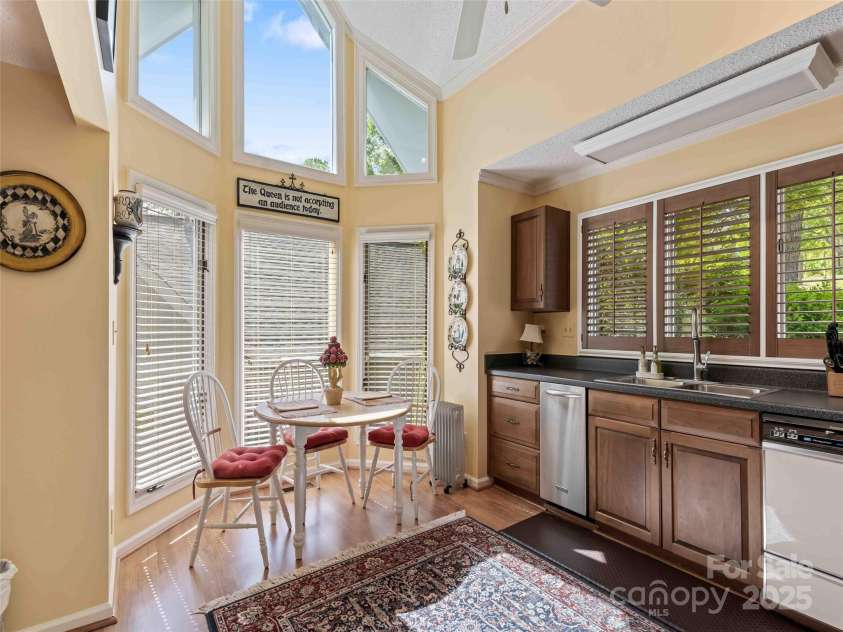 161 Winding Meadows Drive, Flat Rock, NC 28731.  MLS# CAR4256144, YatesRealty ID 20029. 