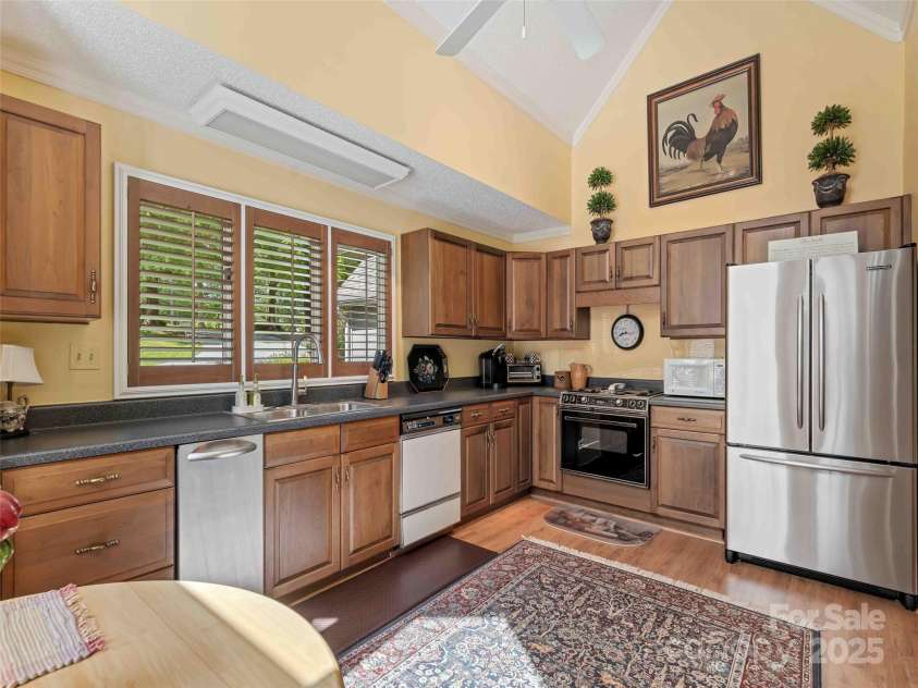 161 Winding Meadows Drive, Flat Rock, NC 28731.  MLS# CAR4256144, YatesRealty ID 20029. 