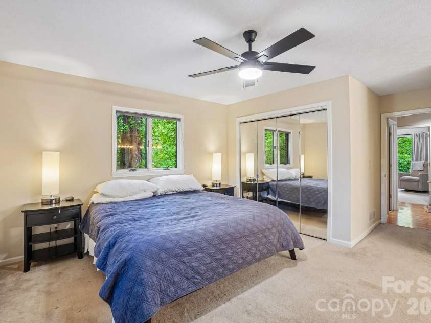 9 Westbridge Drive, Hendersonville, NC 28739.  MLS# CAR4371220, YatesRealty ID 20029. 