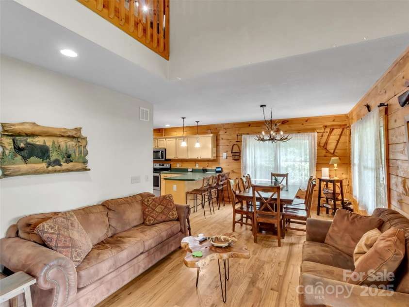 1064 Point Of View Drive, Waynesville, NC 28785.  MLS# CAR4277940, YatesRealty ID 2003. 