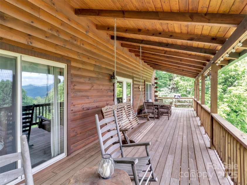 1064 Point Of View Drive, Waynesville, NC 28785.  MLS# CAR4277940, YatesRealty ID 2003. 