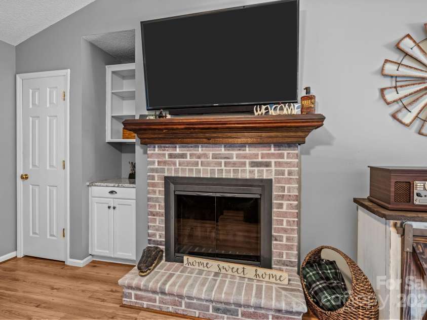 7229 Catawba Springs Road, Denver, NC 28037.  MLS# CAR4310725, YatesRealty ID 2003. 