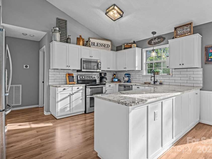 7229 Catawba Springs Road, Denver, NC 28037.  MLS# CAR4310725, YatesRealty ID 2003. 
