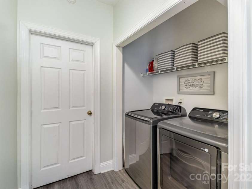 6328 Nc 10 Highway, Hickory, NC 28602.  MLS# CAR4217217, YatesRealty ID 20030. 