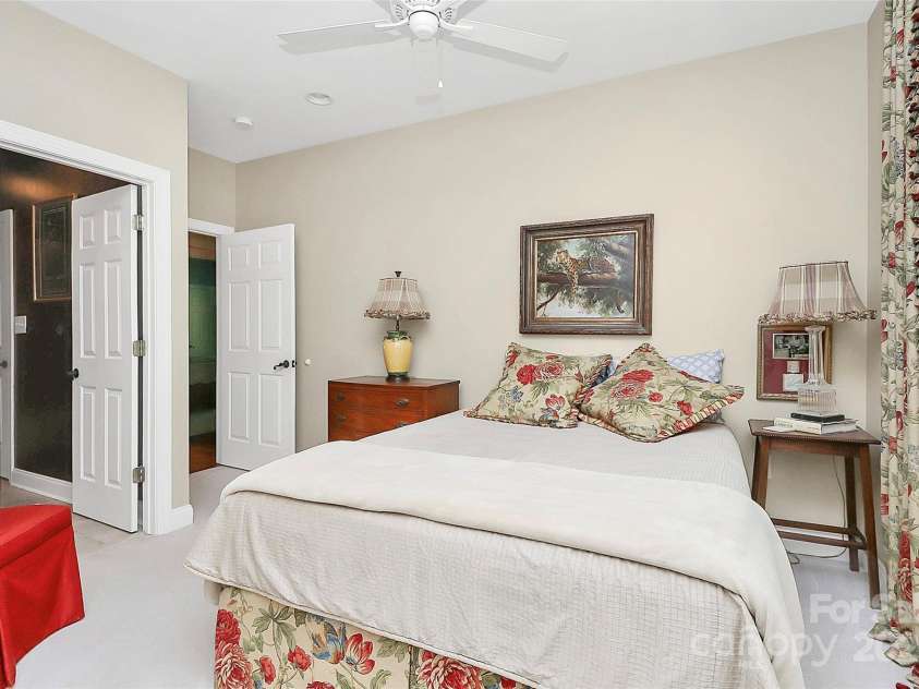 729 Lochaven Road, Waxhaw, NC 28173.  MLS# CAR4247691, YatesRealty ID 20031. 