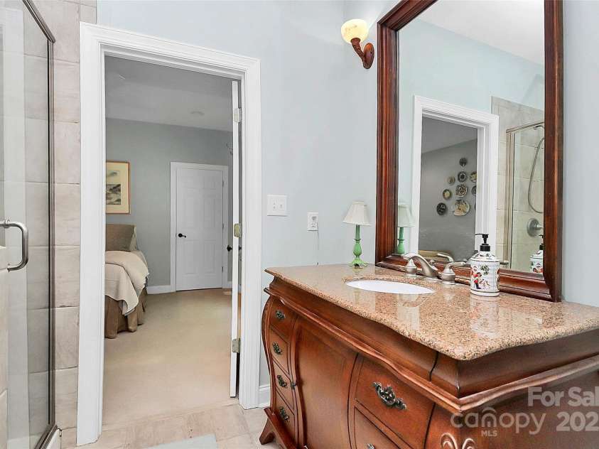 729 Lochaven Road, Waxhaw, NC 28173.  MLS# CAR4247691, YatesRealty ID 20031. 