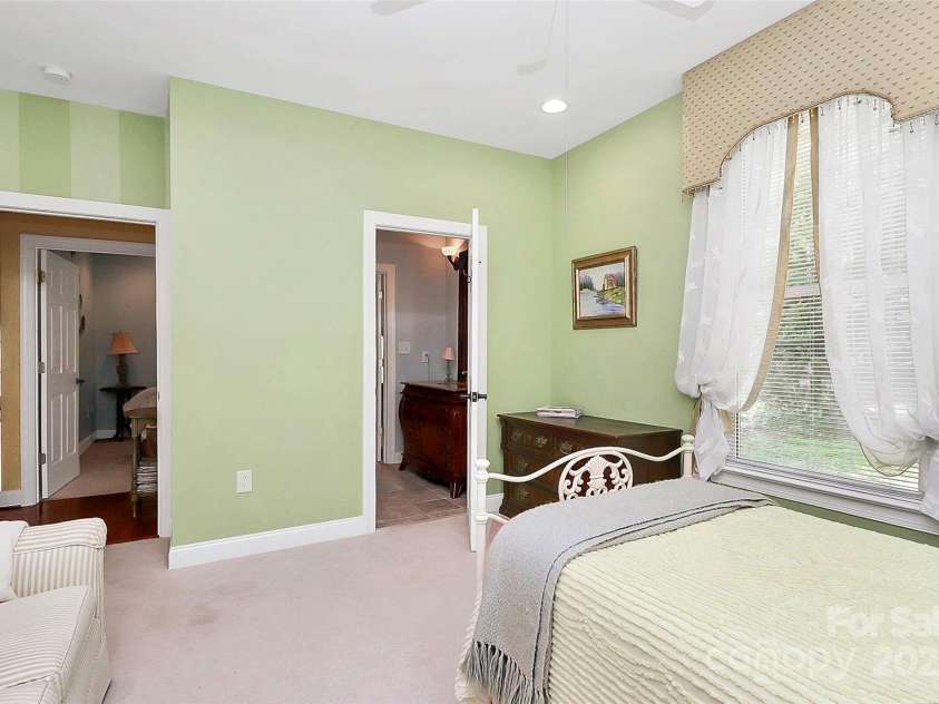 729 Lochaven Road, Waxhaw, NC 28173.  MLS# CAR4247691, YatesRealty ID 20031. 
