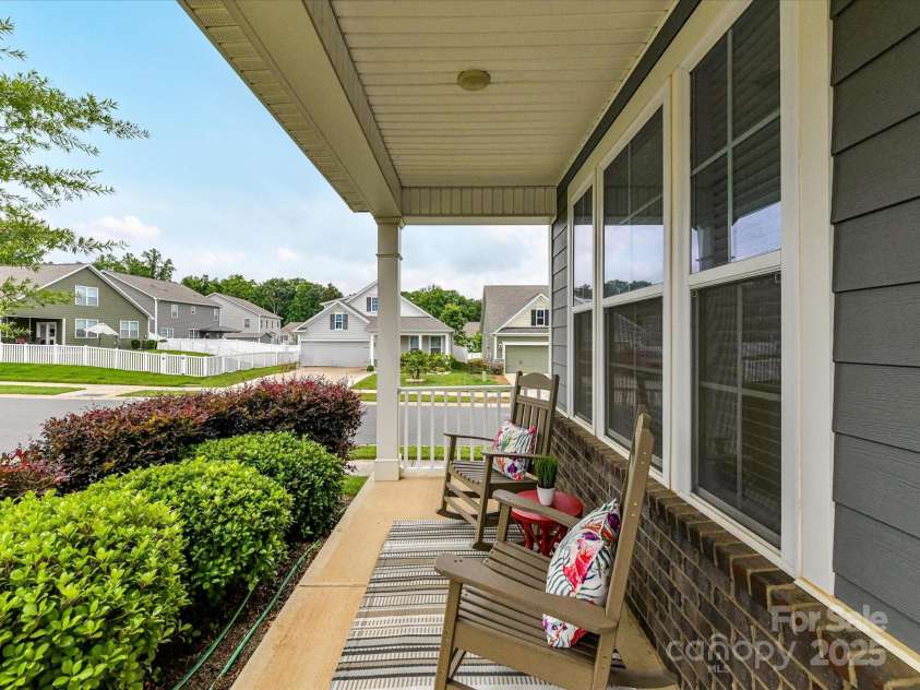 505 Belle Grove Drive, Lake Wylie, SC 29710.  MLS# CAR4263930, YatesRealty ID 20032. 