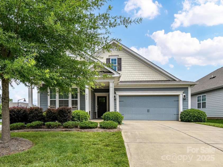 505 Belle Grove Drive, Lake Wylie, SC 29710.  MLS# CAR4263930, YatesRealty ID 20032. 