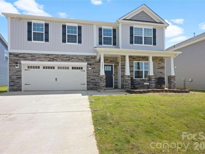 9223 Poquoson Drive, Gastonia, NC 28056.  MLS# CAR4374616, YatesRealty ID 20032. 