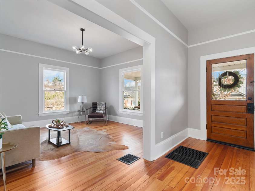 163 Pharr Street, Canton, NC 28716.  MLS# CAR4224754, YatesRealty ID 20033. 