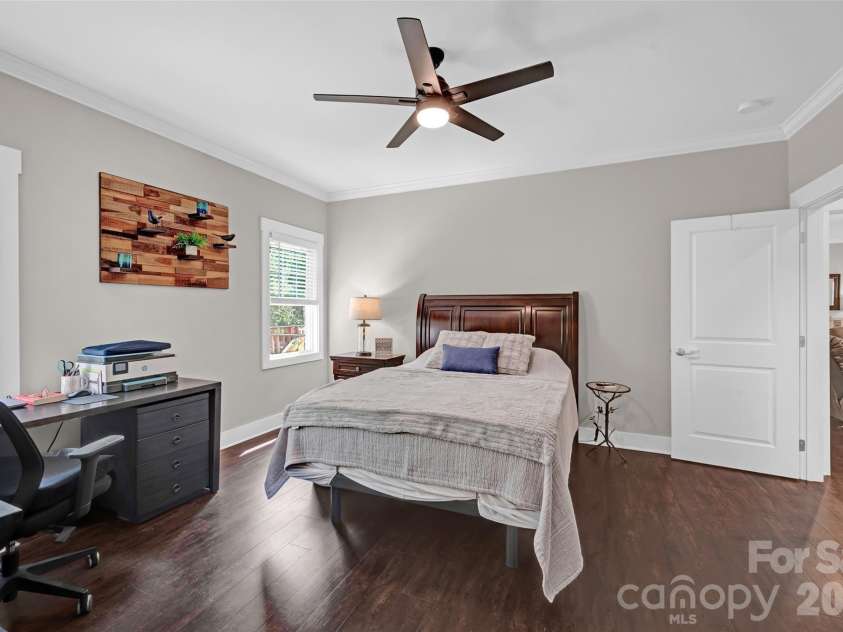 183 Falling Creek Drive, Statesville, NC 28625.  MLS# CAR4375812, YatesRealty ID 20034. 