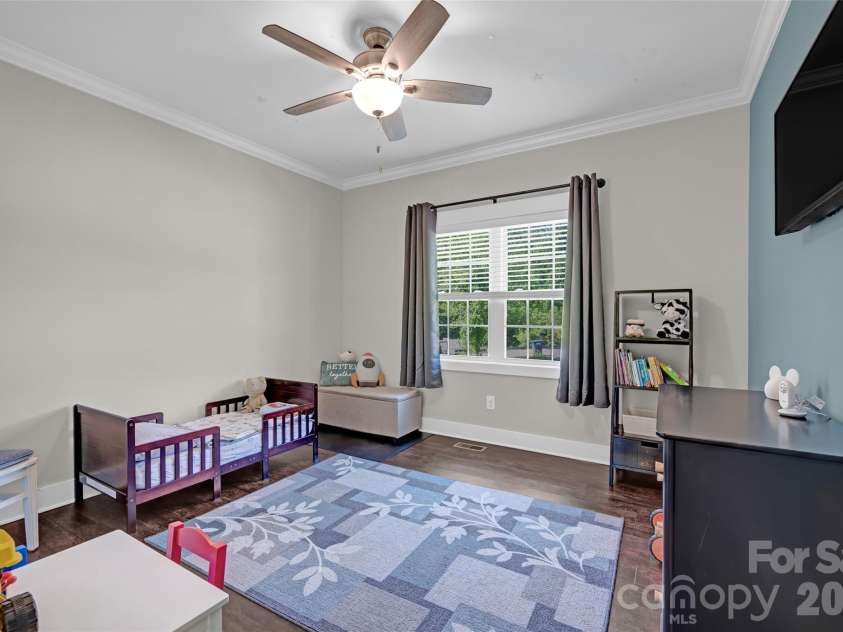 183 Falling Creek Drive, Statesville, NC 28625.  MLS# CAR4375812, YatesRealty ID 20034. 
