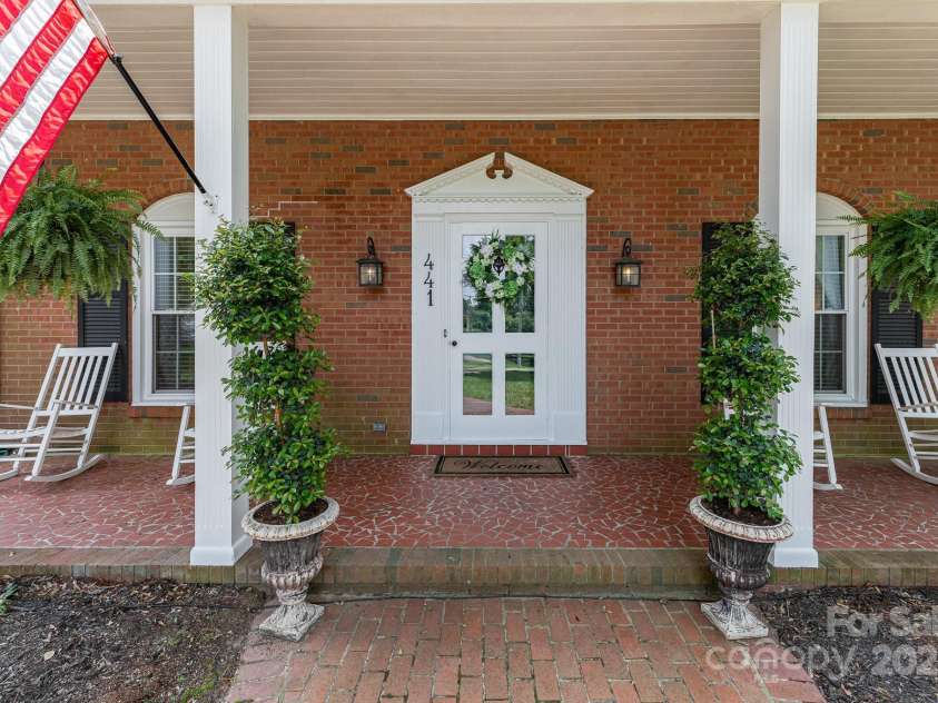 441 Crestside Drive, Concord, NC 28025.  MLS# CAR4269264, YatesRealty ID 20034. 
