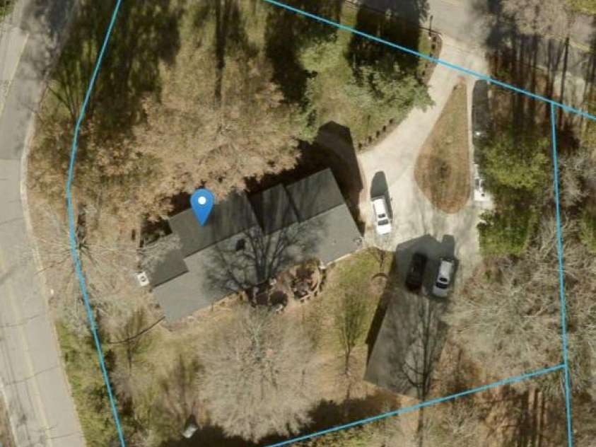 441 Crestside Drive, Concord, NC 28025.  MLS# CAR4269264, YatesRealty ID 20034. Aerial with perimeter