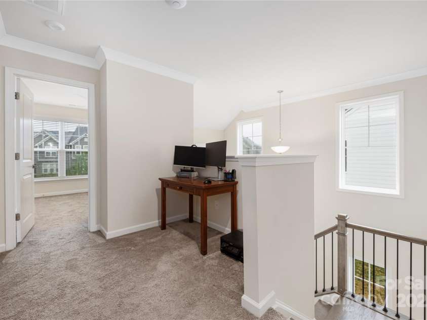 23112 Clarabelle Drive, Charlotte, NC 28273.  MLS# CAR4244219, YatesRealty ID 20035. Open space hall