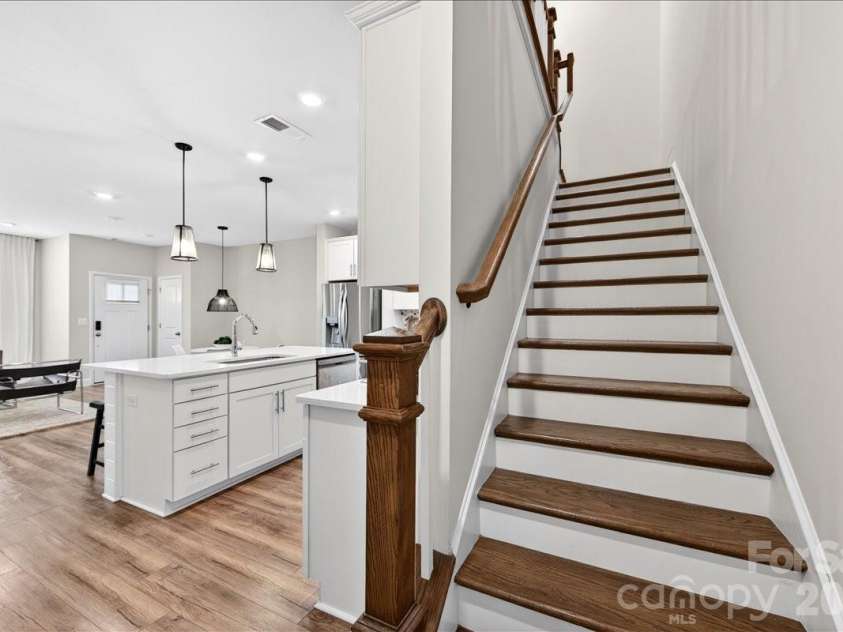 2510 Lydia Avenue, Charlotte, NC 28205.  MLS# CAR4375912, YatesRealty ID 20035. 
