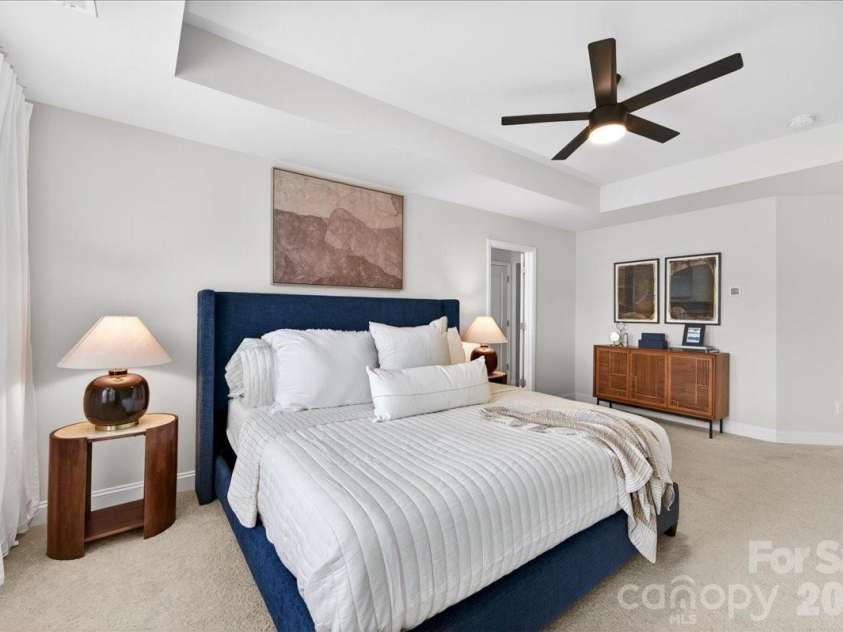 2510 Lydia Avenue, Charlotte, NC 28205.  MLS# CAR4375912, YatesRealty ID 20035. 