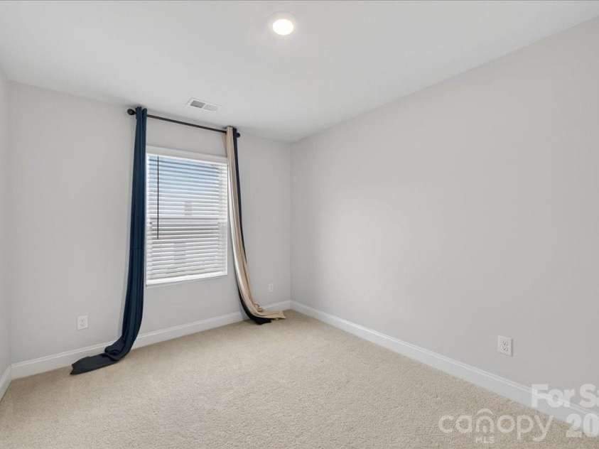 2510 Lydia Avenue, Charlotte, NC 28205.  MLS# CAR4375912, YatesRealty ID 20035. 