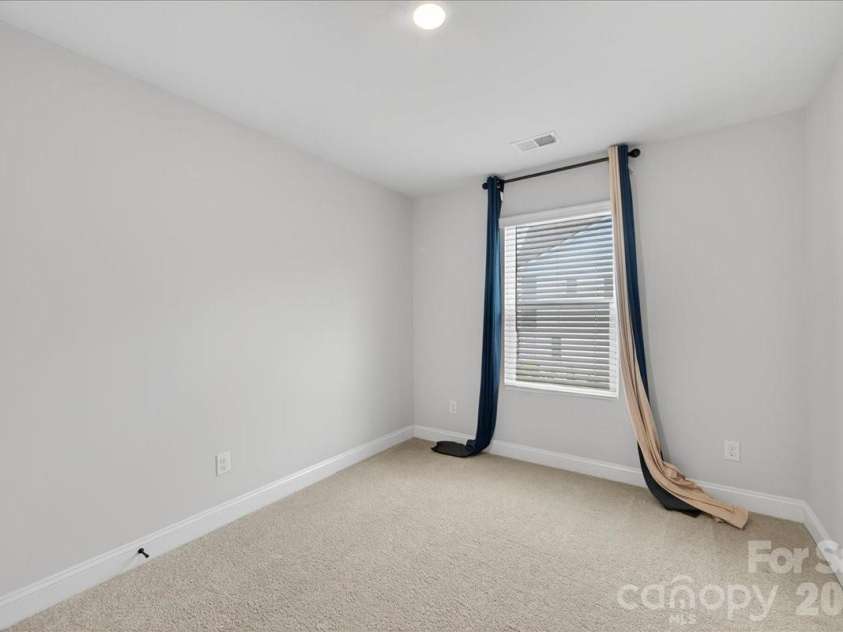 2510 Lydia Avenue, Charlotte, NC 28205.  MLS# CAR4375912, YatesRealty ID 20035. 