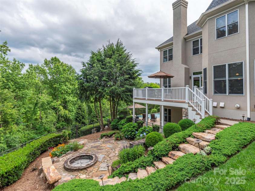 1 Hickory Ridge, Fletcher, NC 28732.  MLS# CAR4270711, YatesRealty ID 20036. 