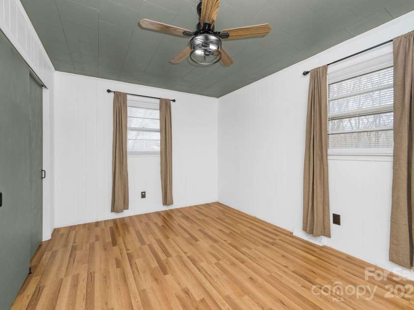 4036 Muncus Road, Jonesville, NC 28642.  MLS# CAR4223825, YatesRealty ID 20037. Bedroom