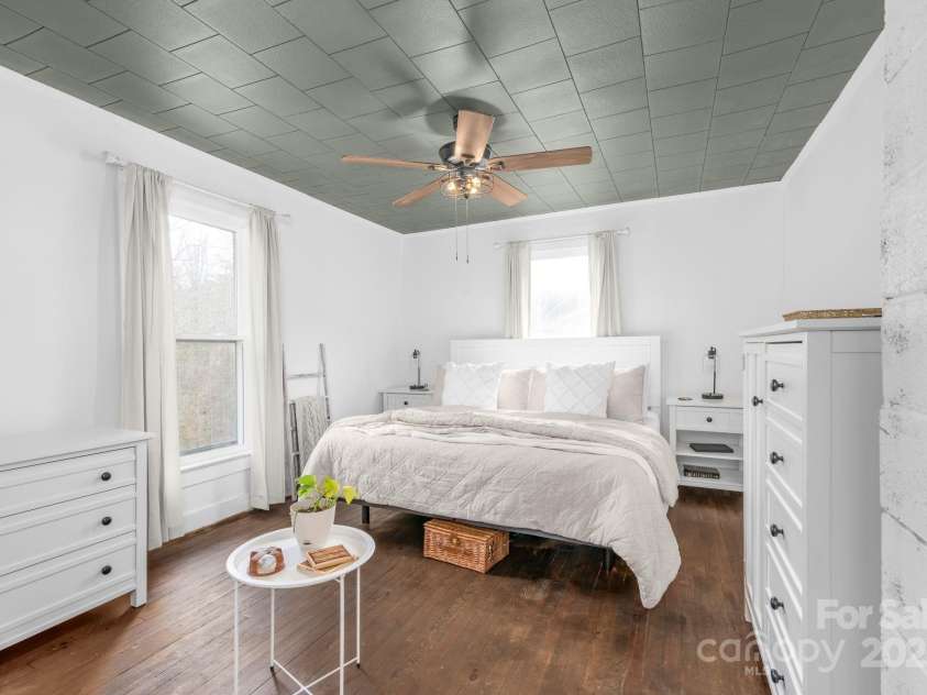 4036 Muncus Road, Jonesville, NC 28642.  MLS# CAR4223825, YatesRealty ID 20037. Primary Bedroom