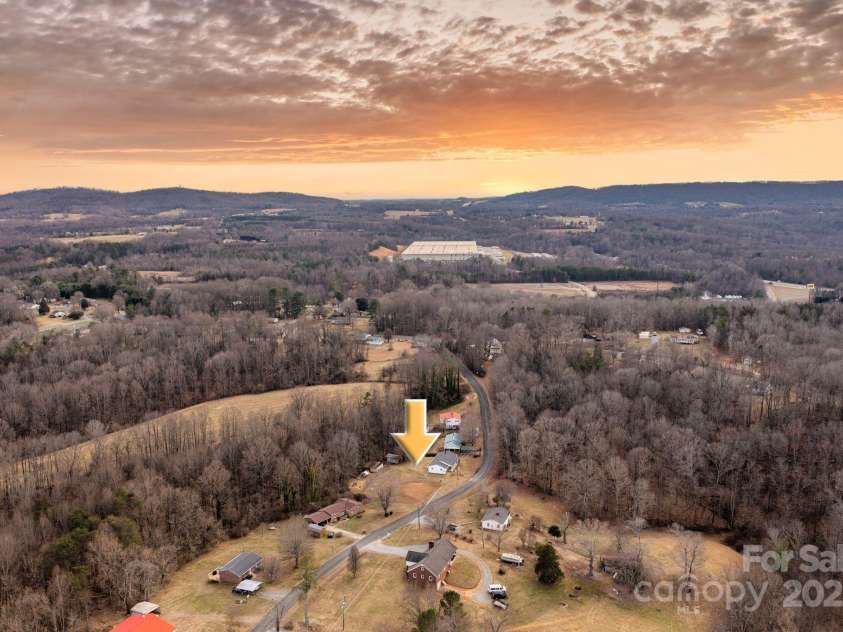 4036 Muncus Road, Jonesville, NC 28642.  MLS# CAR4223825, YatesRealty ID 20037. Yadkin Valley