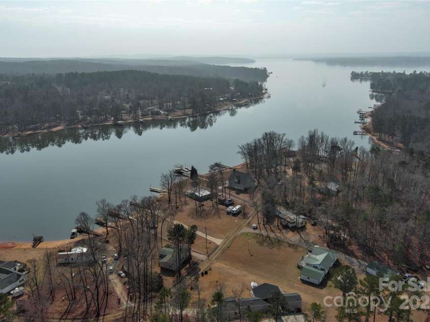 2329 Dolan Lane, Liberty Hill, SC 29074.  MLS# CAR4220837, YatesRealty ID 2004. 