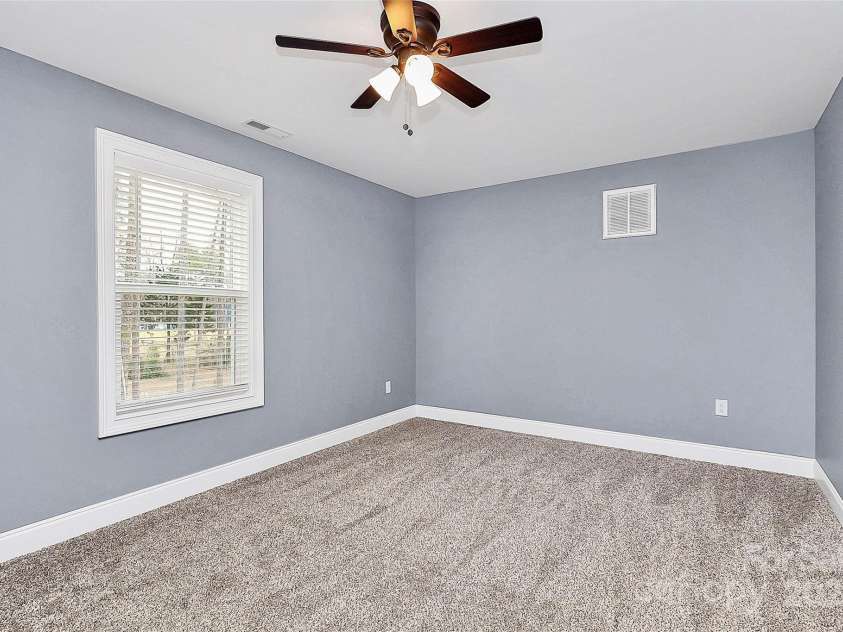6519 Pargo Road, Charlotte, NC 28216.  MLS# CAR4331228, YatesRealty ID 2004. 