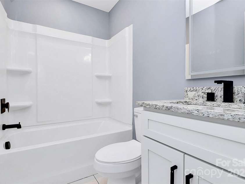 6519 Pargo Road, Charlotte, NC 28216.  MLS# CAR4331228, YatesRealty ID 2004. 