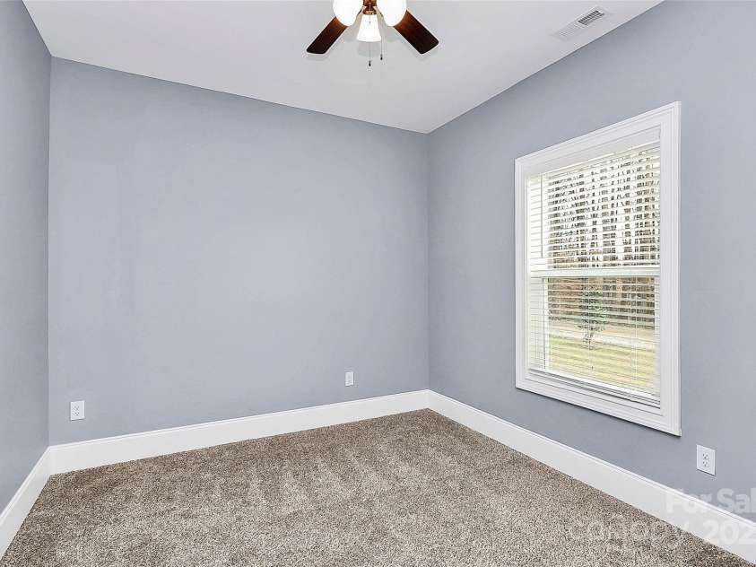 6519 Pargo Road, Charlotte, NC 28216.  MLS# CAR4331228, YatesRealty ID 2004. 