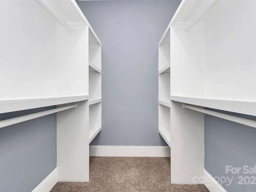 6519 Pargo Road, Charlotte, NC 28216.  MLS# CAR4331228, YatesRealty ID 2004. 