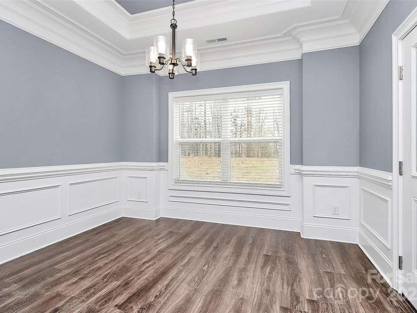 6519 Pargo Road, Charlotte, NC 28216.  MLS# CAR4331228, YatesRealty ID 2004. 